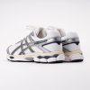 ASICS Unisex GEL-CUMULUS 16 White/Midnight 26