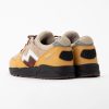 Karhu Unisex Aria 95 Oak Buff / White 25