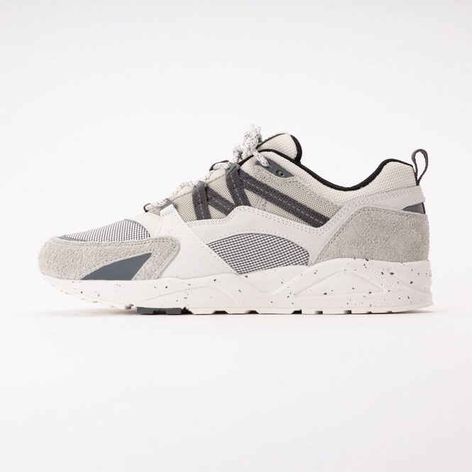 Karhu Unisex Fusion 2.0 Foggy Dew / Turbulence 26