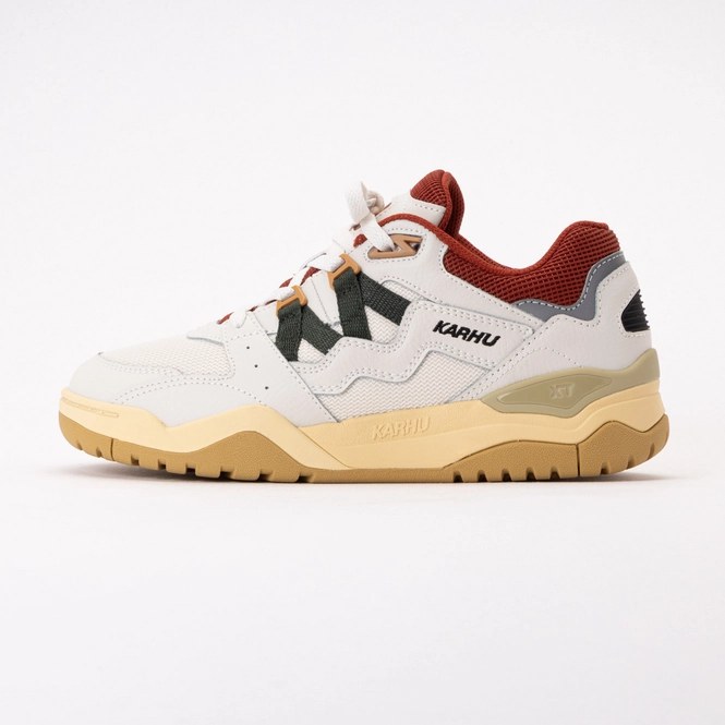 Karhu Unisex Fusion XT Blanc De Blanc/ Pineneedle 26