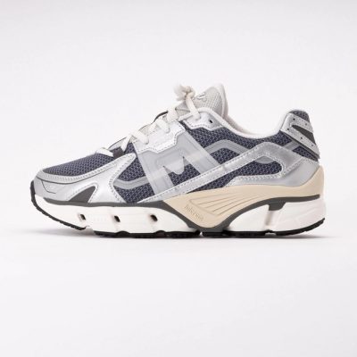 Karhu Unisex Super Fulcrum Silver / Vintage Indigo 26