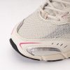 Mizuno Unisex MXR Silver Birch/Silver Birch/Fuchsia Purple 26