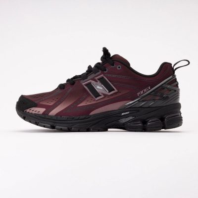 New Balance Unisex U19061R9 Cherry Leather / Black