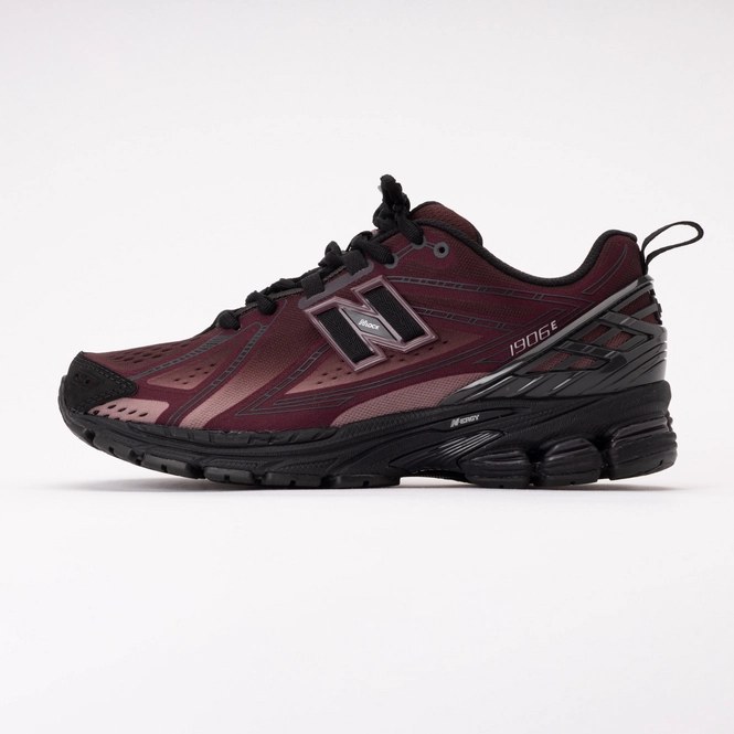 New Balance Unisex U19061R9 Cherry Leather / Black