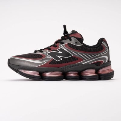 New Balance Unisex U20001VD Black Cement / Podium Red