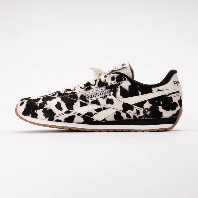 Reebok Women Classic AZ Cow Black Chalk 26