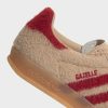 Trainers Adidas Women Gazelle Indoor Magic Beige / Team Victory Red / Gum