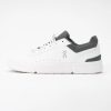 Trainers On Running Men THE ROGER Advantage White Olive '25