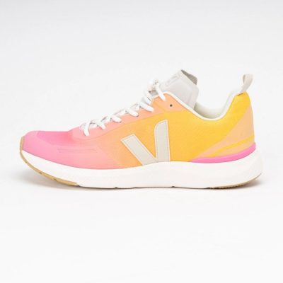 Veja Men Impala Engineered Mesh Gold-Sari Pierre '24