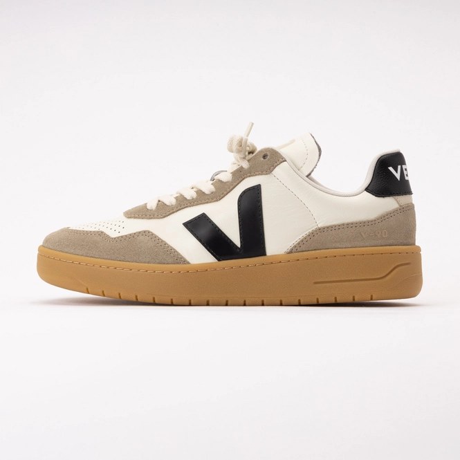 Veja Men V-90 O.T. Leather Pure Black Natural